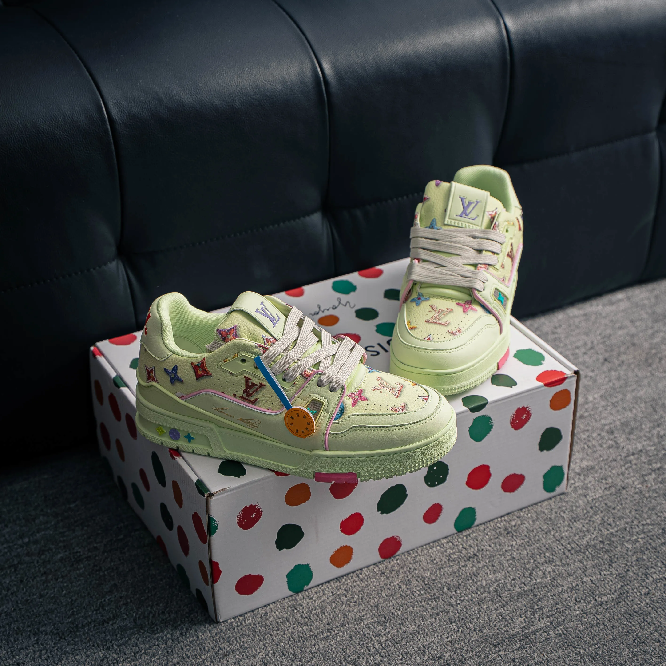 【 】 Louis Vuitton Trainer Sneaker Low Series Low-Top Retro Versatile Skate Shoes“ Virgil Abloh Retro Shoes ，
